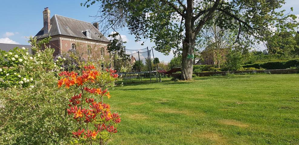 Chambre d’hôte pour 4 personnes, avec terrasse et jardin, animaux acceptés dans Normandie, France