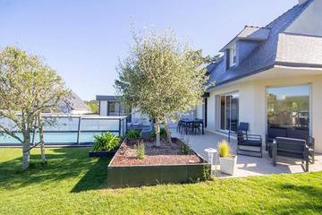 Chambre d’hôte pour 7 personnes, avec piscine et jardin en Bretagne