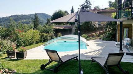 Chambre d’hôte pour 2 personnes, avec jardin et piscine en Haute-Loire