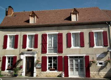 Chambre d’hôte pour 2 personnes, avec piscine et jardin, animaux acceptés dans le Lot