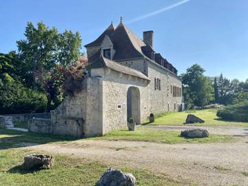 Chambre d’hôte pour 2 personnes, avec piscine et jardin dans le Lot