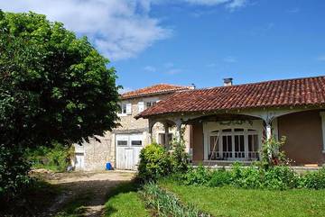 Chambre d’hôte pour 2 personnes, avec jardin en Dordogne